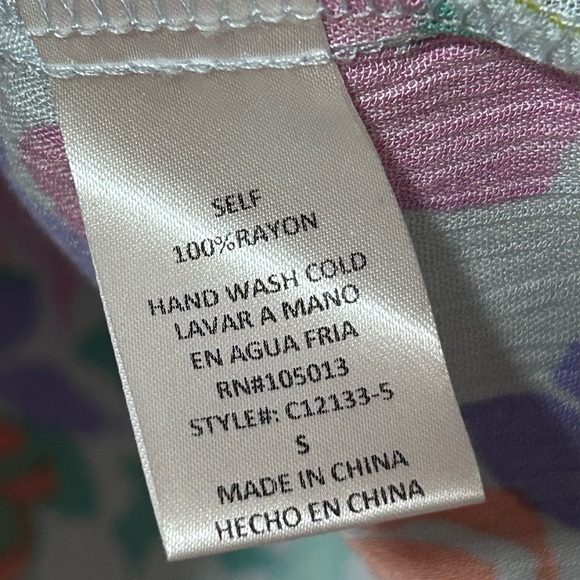 Emily Wonder | Floral Blouse Small - Picture 6 of 8